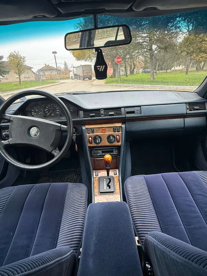 Mercedes-Benz 124 300ТД климатик! 4х4, снимка 9 - Автомобили и джипове - 52638316