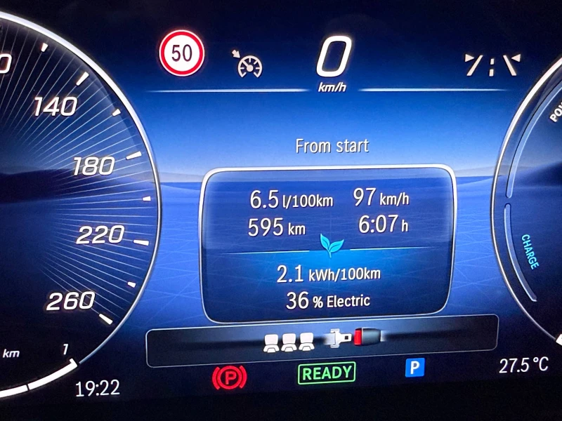 Mercedes-Benz C 220 300e AMG  Plug-in Hybrid, снимка 8 - Автомобили и джипове - 52914209