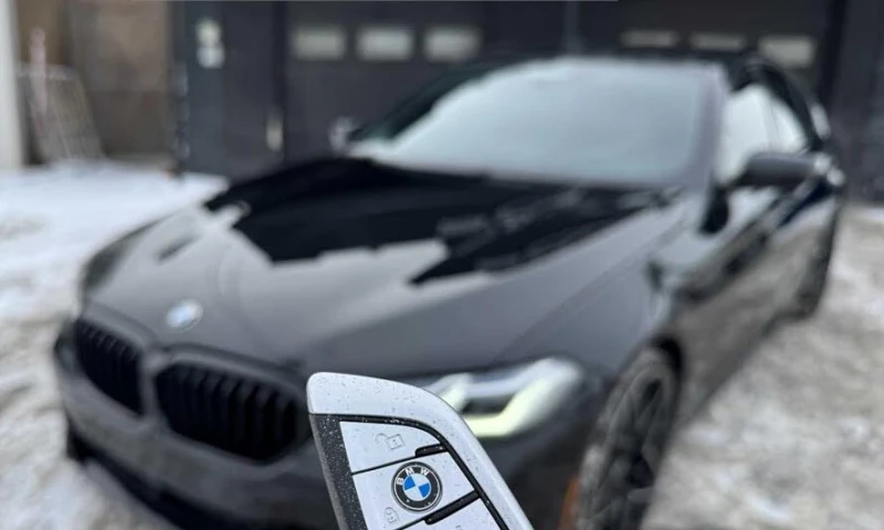 BMW 550 xDrive * АвтоКреди* (ЦЕНА ДО БГ)* , снимка 17 - Автомобили и джипове - 53076644