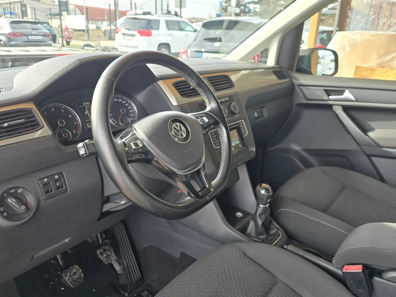 VW Caddy Maxi/1.4TGi/EcoFuel/6+ 1/Лизинг, снимка 12 - Автомобили и джипове - 53223056