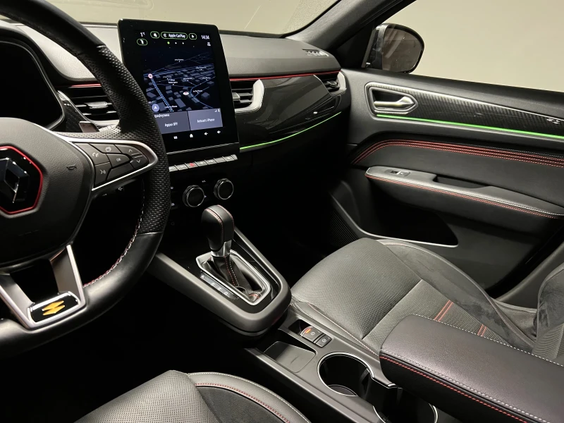 Renault Arkana Renault Arkana RS Line | 15 000 км | Гаранция, снимка 10 - Автомобили и джипове - 53308360