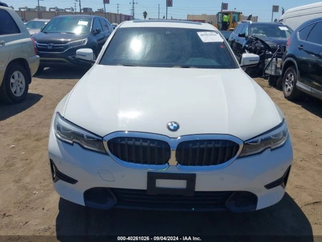 BMW 330, снимка 12 - Автомобили и джипове - 47608830