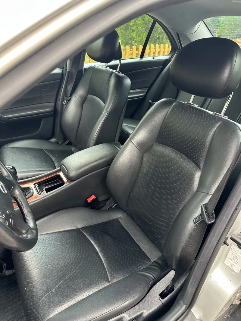Mercedes-Benz C 220, снимка 8 - Автомобили и джипове - 55964419