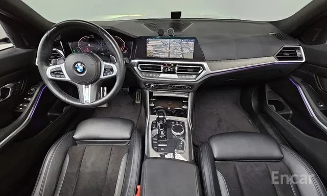 BMW 320 D * M ПАКЕТ * HEAD UP * ПОЛУ КОЖА * БЕЗ ИНЦИДЕНТИ , снимка 10 - Автомобили и джипове - 56154262