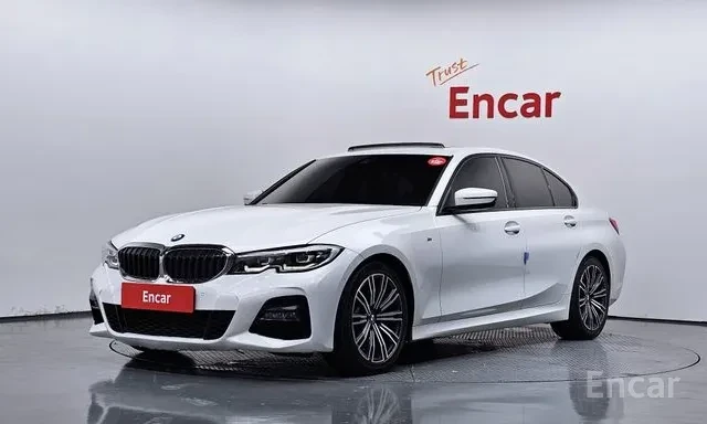 BMW 320 D * M ПАКЕТ * HEAD UP * ПОЛУ КОЖА * БЕЗ ИНЦИДЕНТИ 
