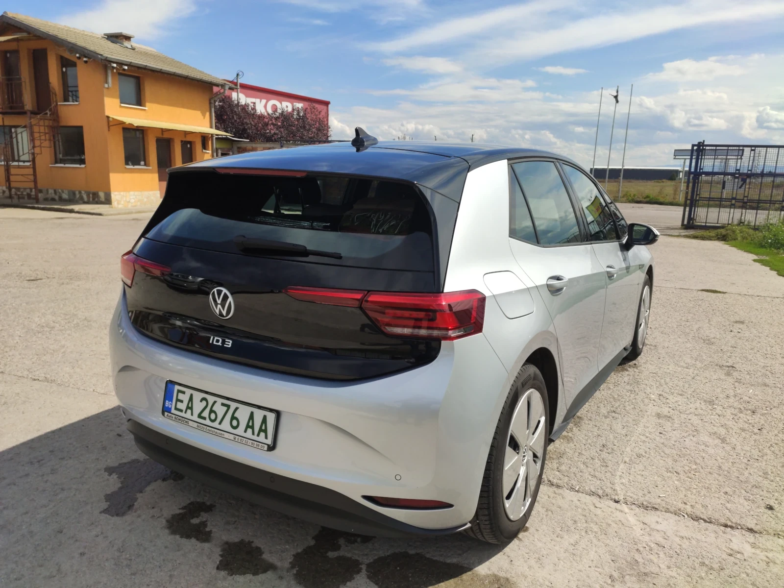 VW ID.3 Pure Performance 45 kWh - изображение 3