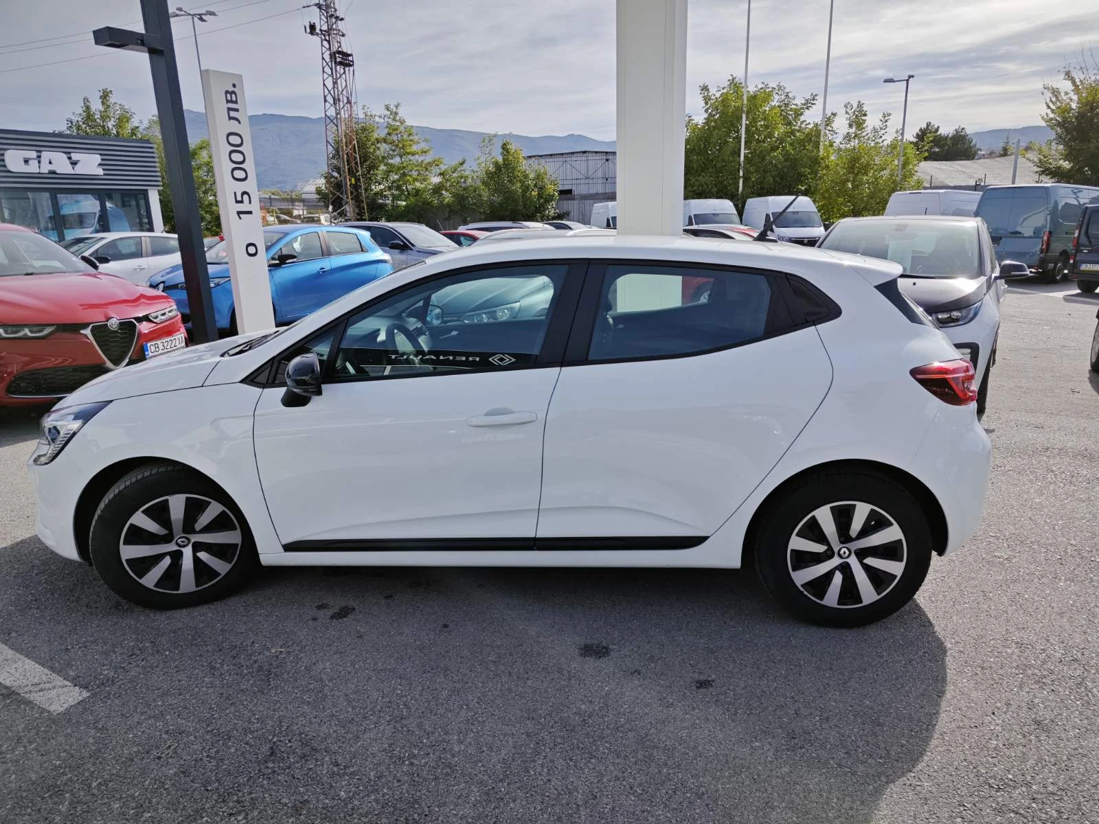 Renault Clio 1.5 blueDCi 100k.c. - изображение 7