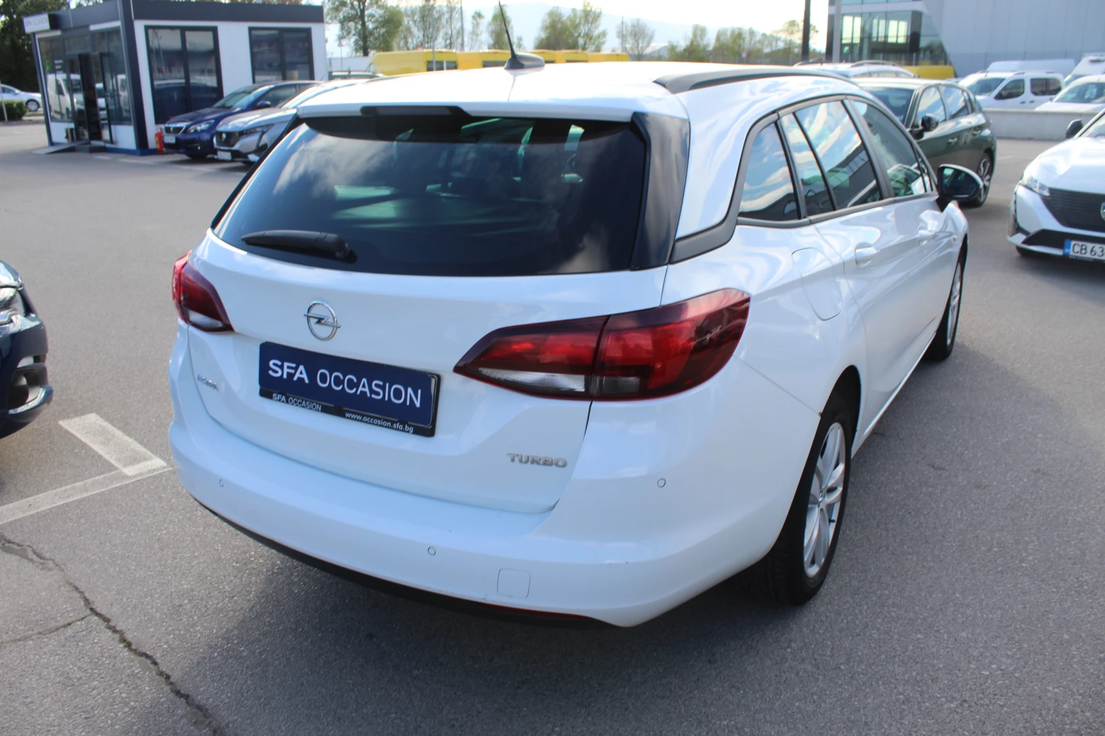 Opel Astra SPORTS TOURER 1.4 ECOTEC / 125 HP BVM6 //1711R22 - изображение 4