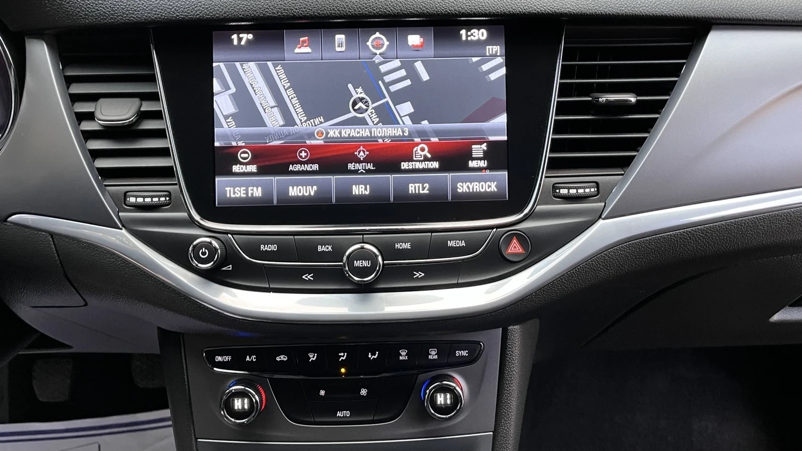 Opel Astra 1.6CDTI  SW  ECOFLEX BUSINESS EDITION - изображение 8