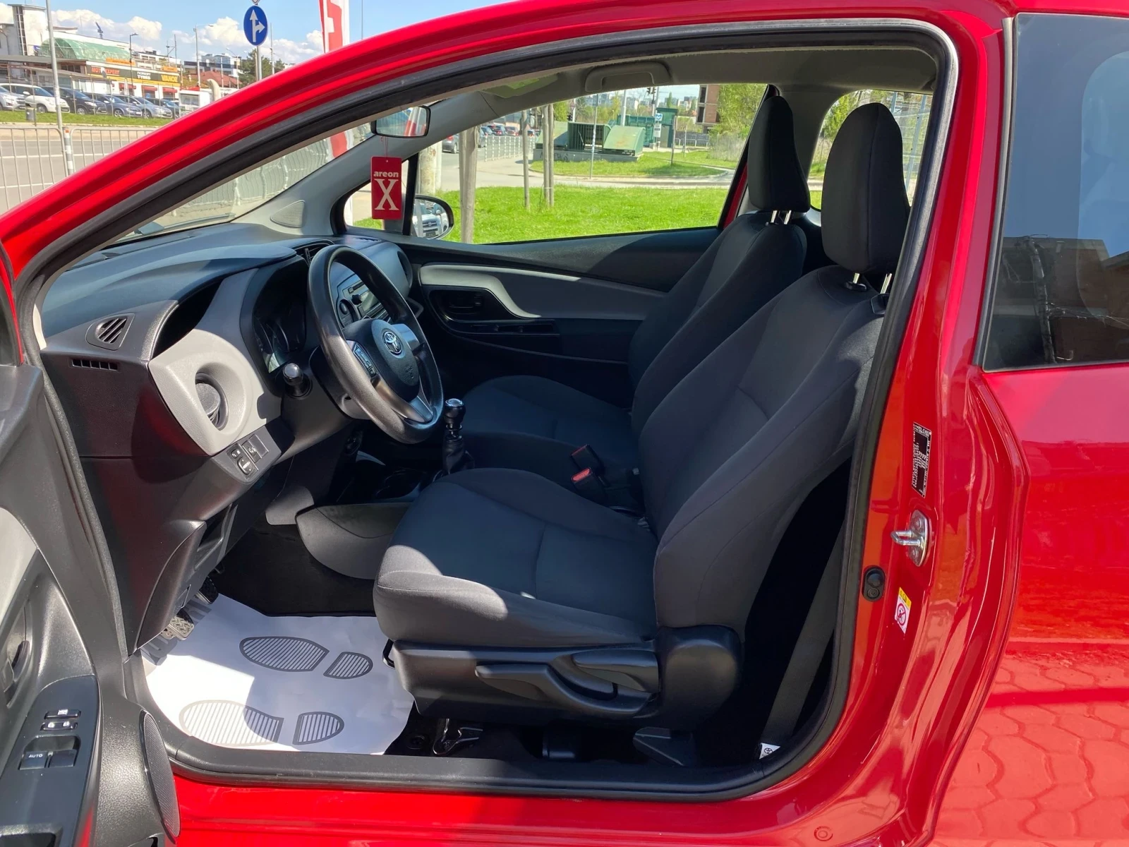 Toyota Yaris 1.4D-4D/EU.6B - изображение 8