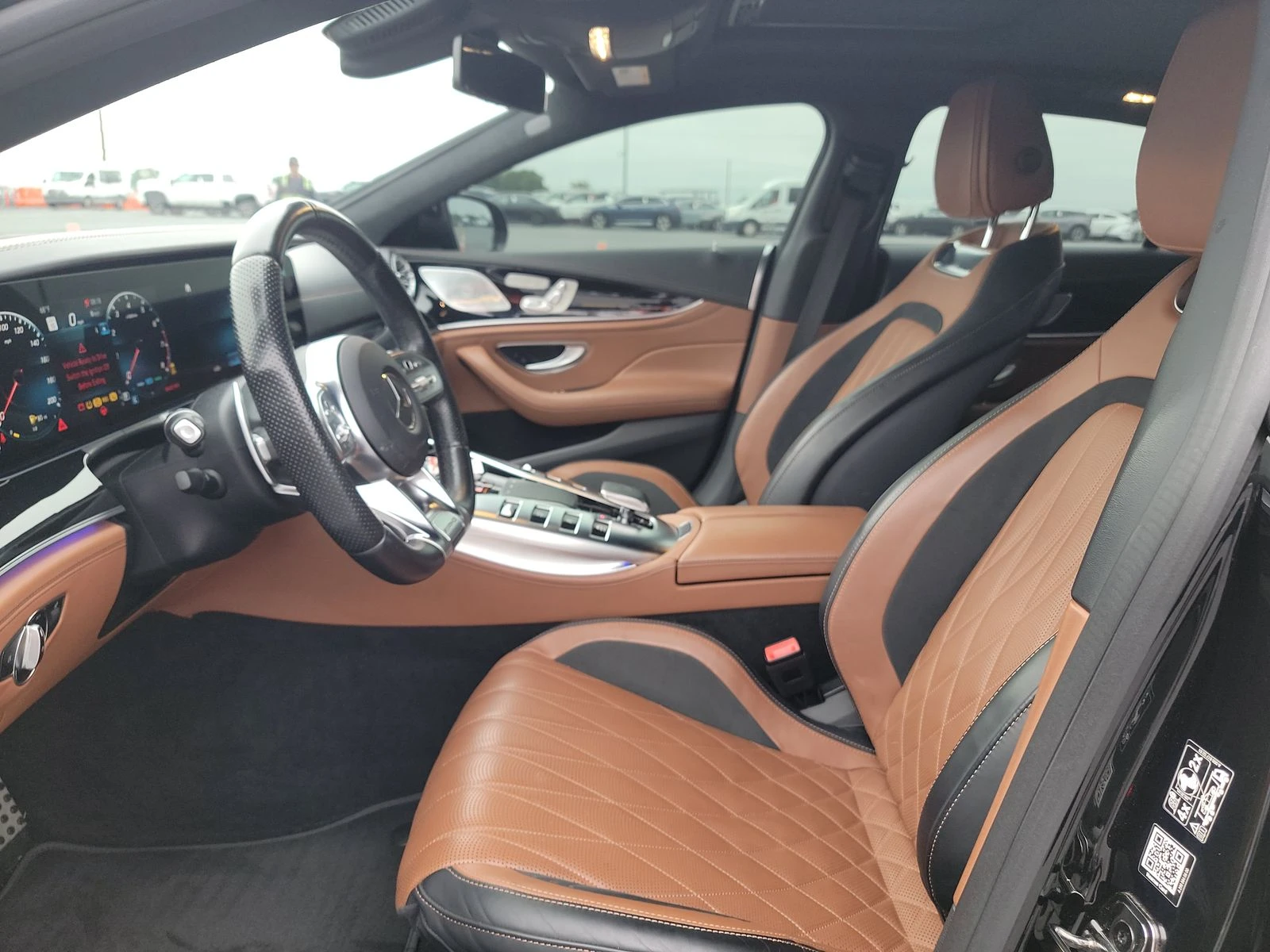Mercedes-Benz AMG GT 53 4MATIC/DESIGNO/BURMESTER/FULL - изображение 7