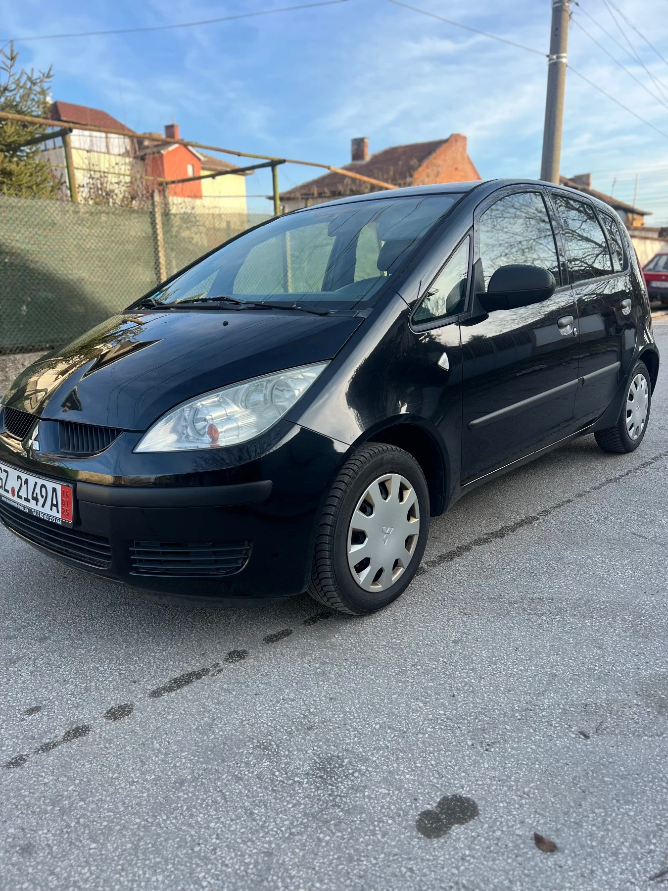 Mitsubishi Colt  - изображение 2