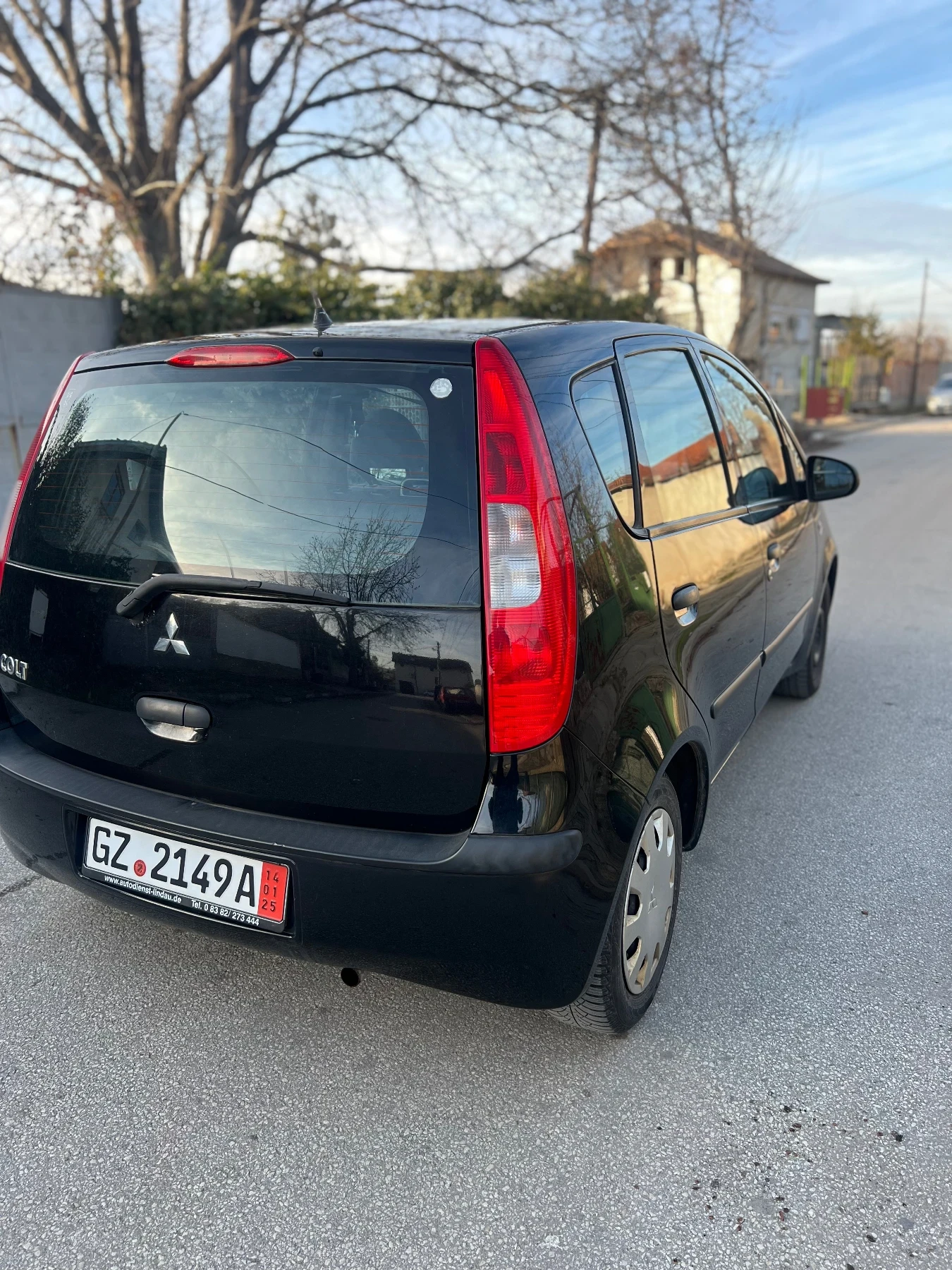 Mitsubishi Colt  - изображение 6