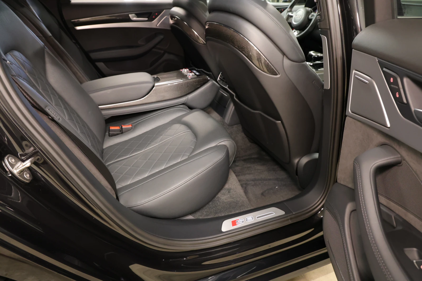 Audi S8 4.0 TFSI Quattro | Mobile.bg � ����������� 16