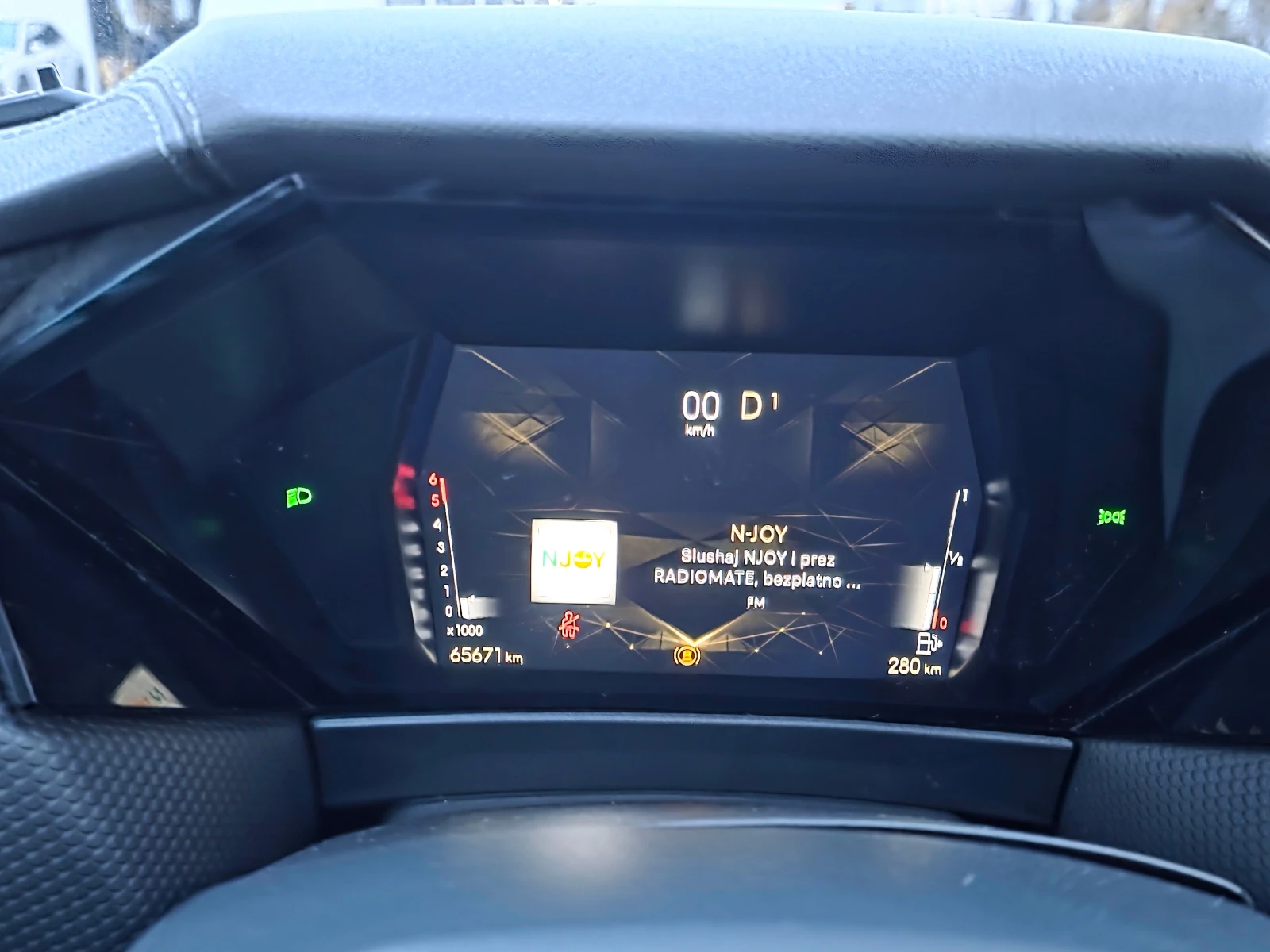 DS DS 4 1.5BlueHdi RIVOLI EAT8  | Mobile.bg   17