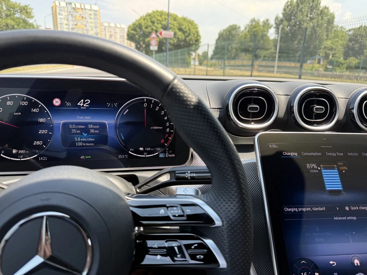 Mercedes-Benz C 220 300e AMG  Plug-in Hybrid | Mobile.bg � ����������� 10