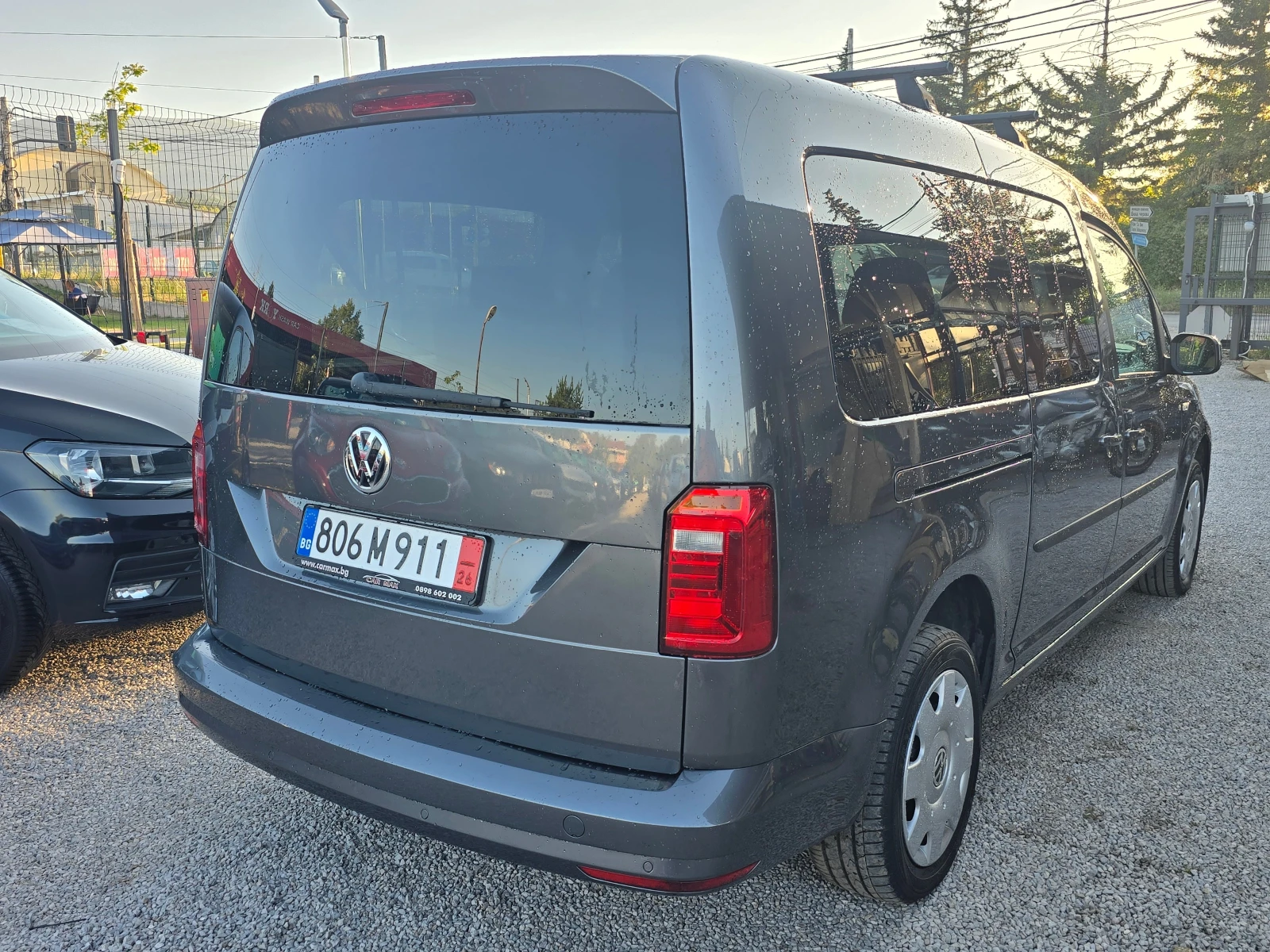 VW Caddy Maxi/1.4TGi/EcoFuel/6+ 1/Лизинг, снимка 8 - Автомобили и джипове - 55554273