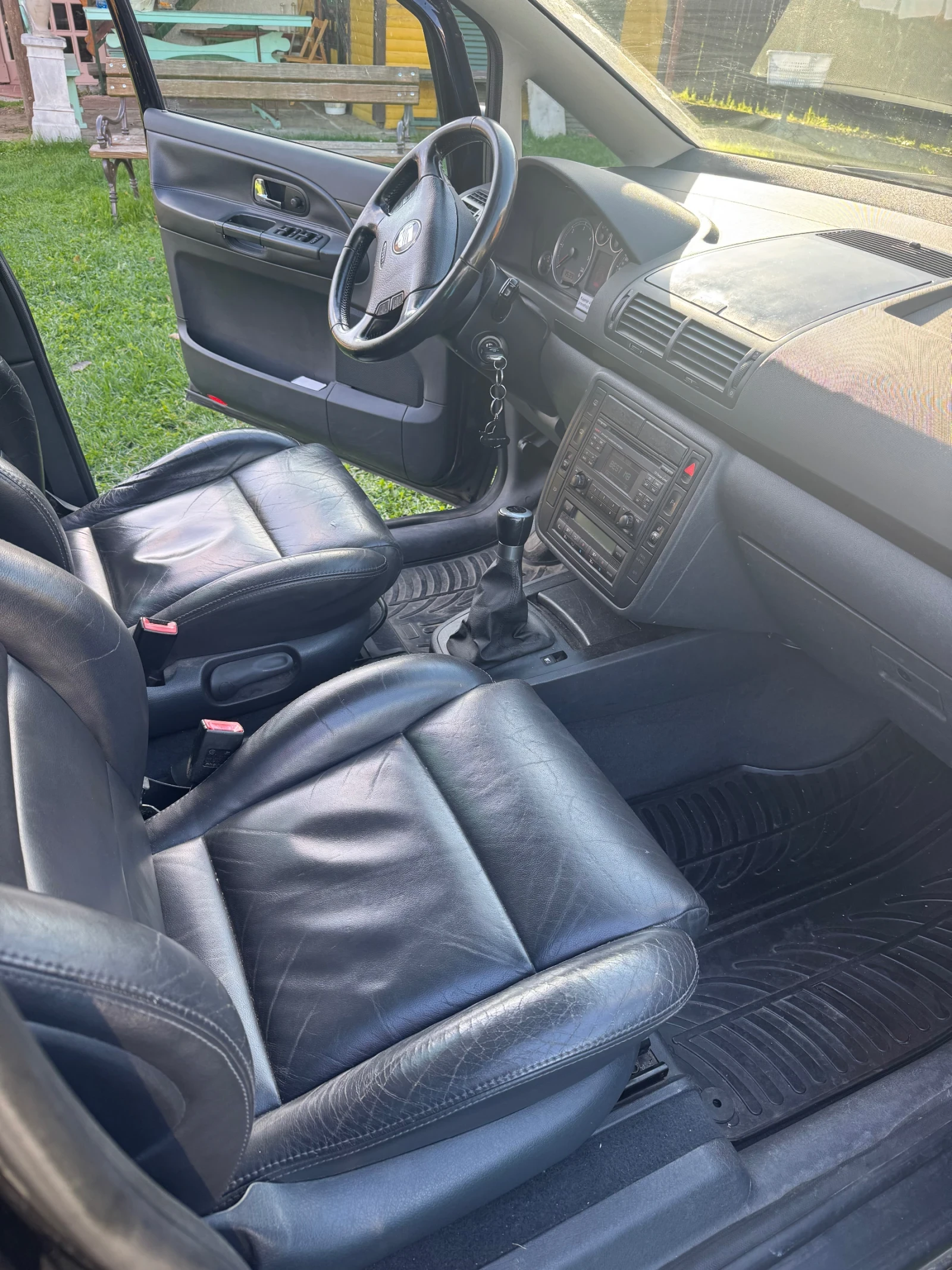 Seat Alhambra 2.0 TDI - изображение 9