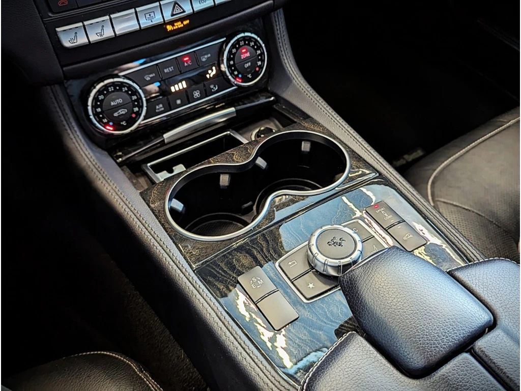 Mercedes-Benz CLS 550  � ����������� & ���� ������  | Mobile.bg � ����������� 12