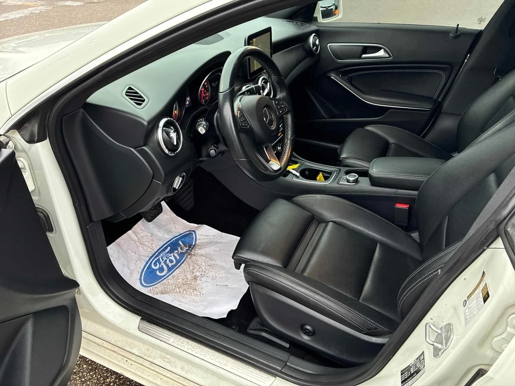 Mercedes-Benz CLA * 250 * KEYLESS* NAVI* ПОДГРЕВ*  - изображение 5