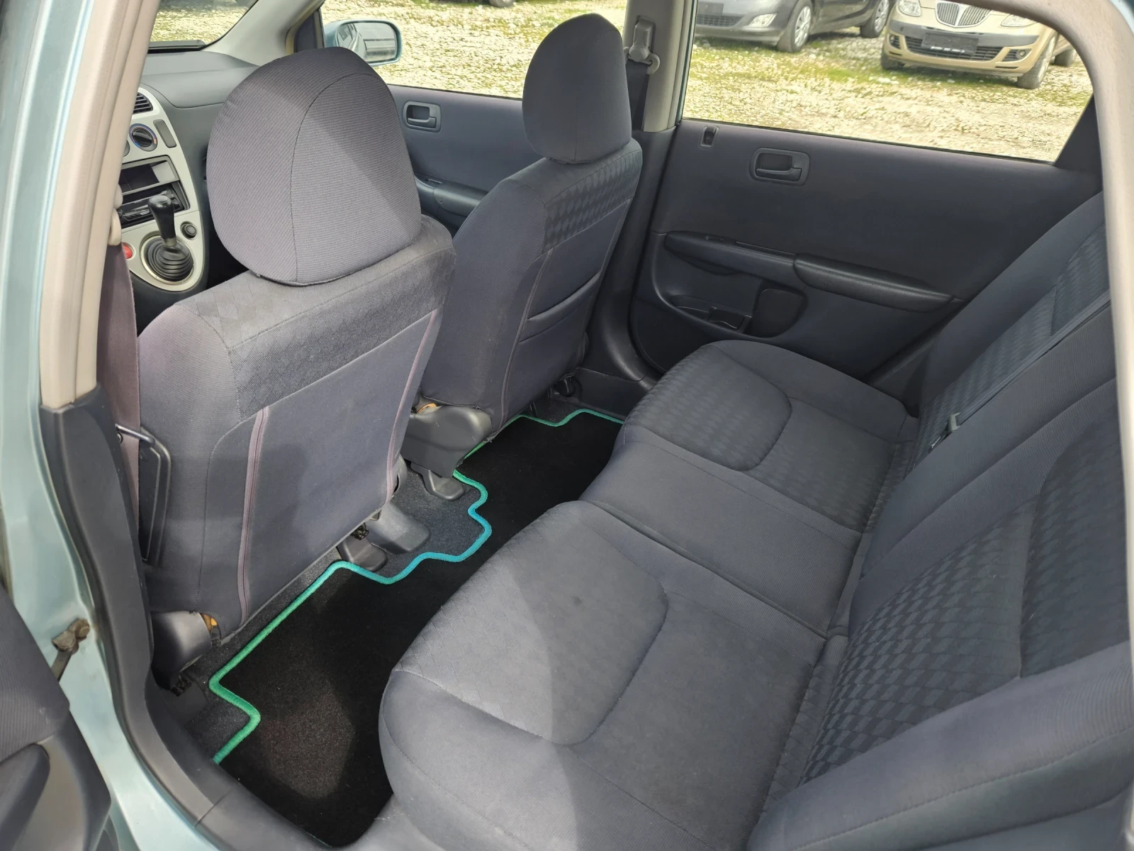 Honda Civic 1.4/РЕГИСТРИРАНА - изображение 10