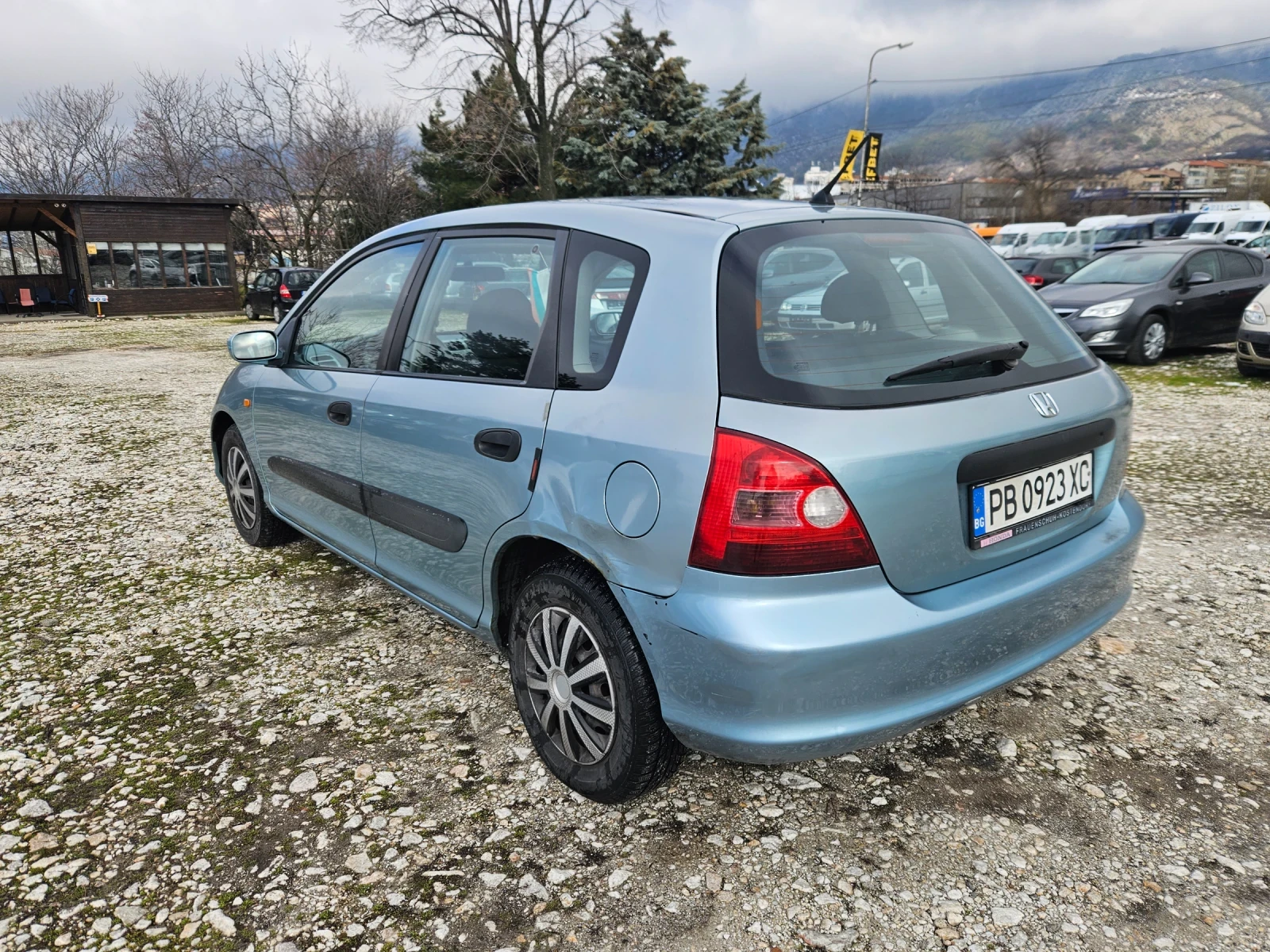 Honda Civic 1.4/РЕГИСТРИРАНА - изображение 5