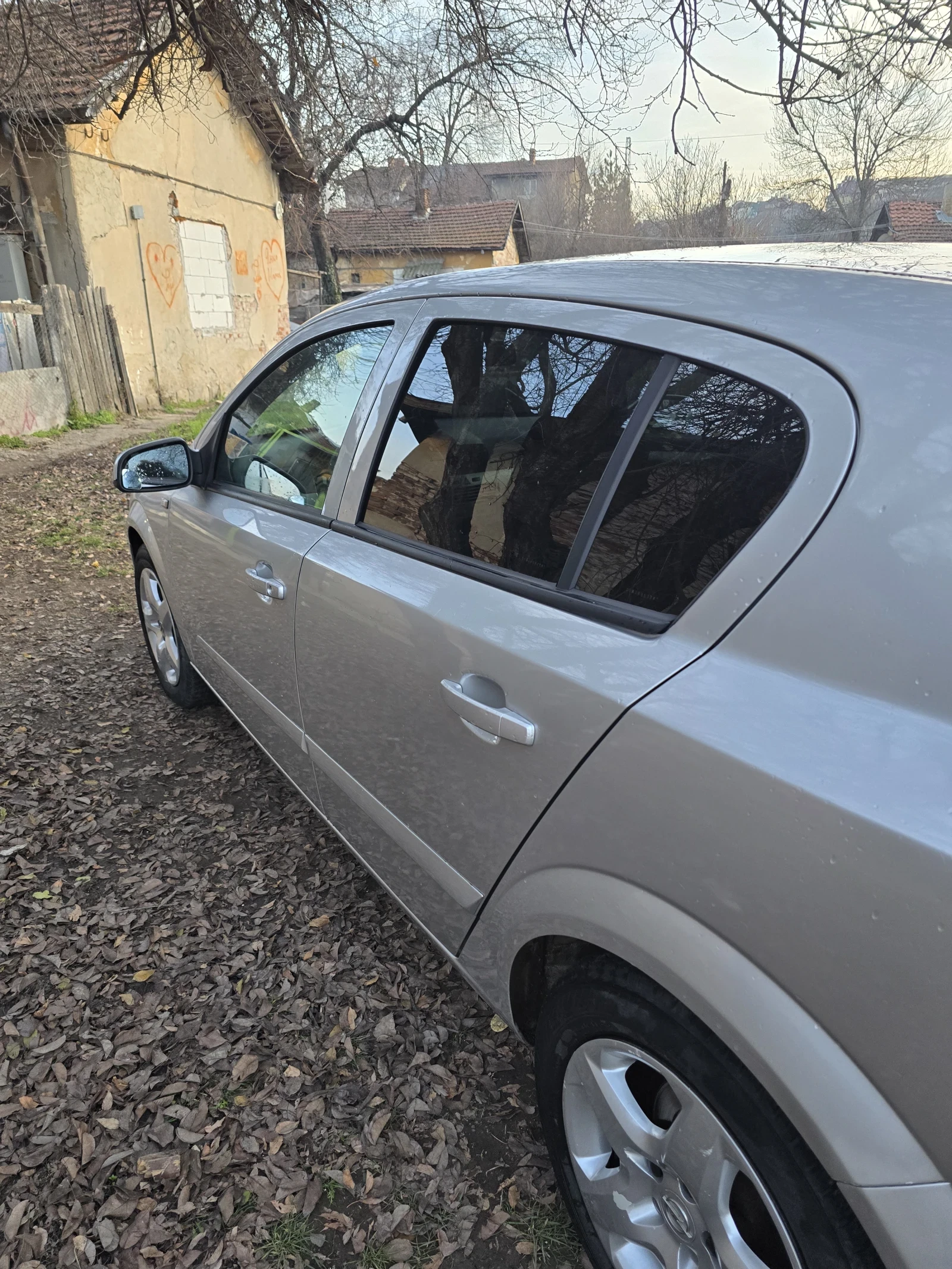 Opel Astra, снимка 4 - Автомобили и джипове - 53684771