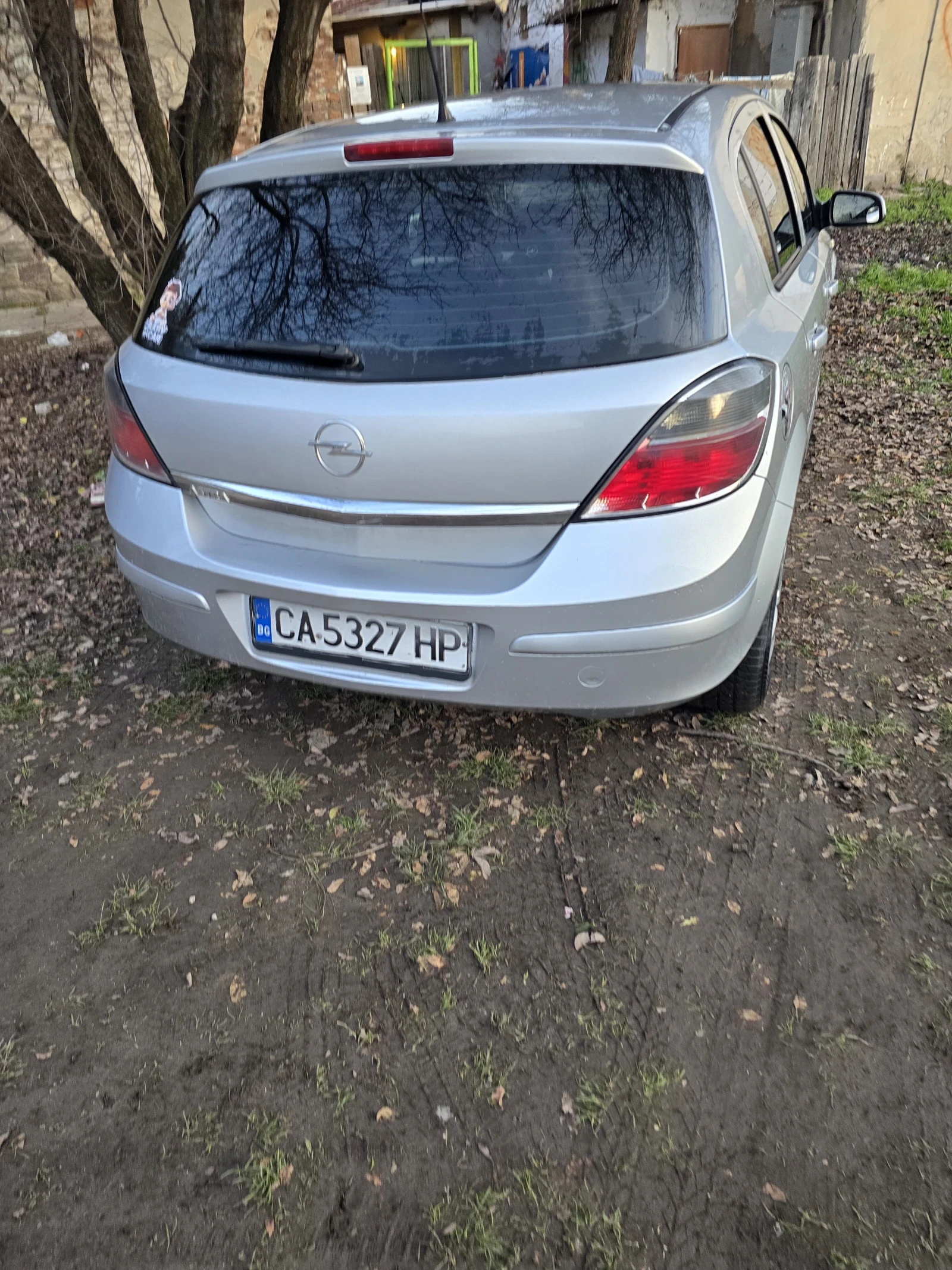 Opel Astra, снимка 6 - Автомобили и джипове - 53684771
