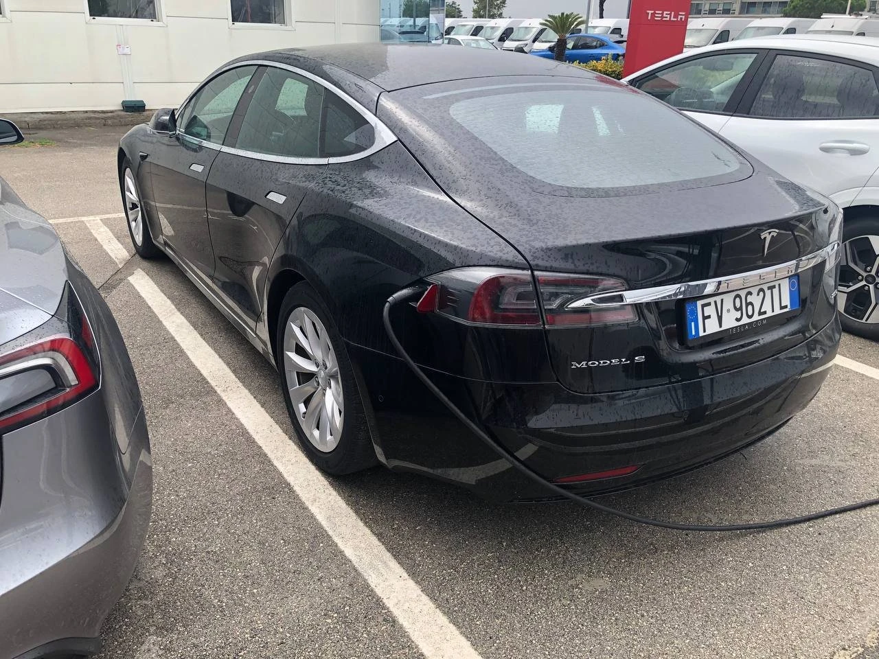 Tesla Model S  75 kWh, снимка 2 - Автомобили и джипове - 53798696