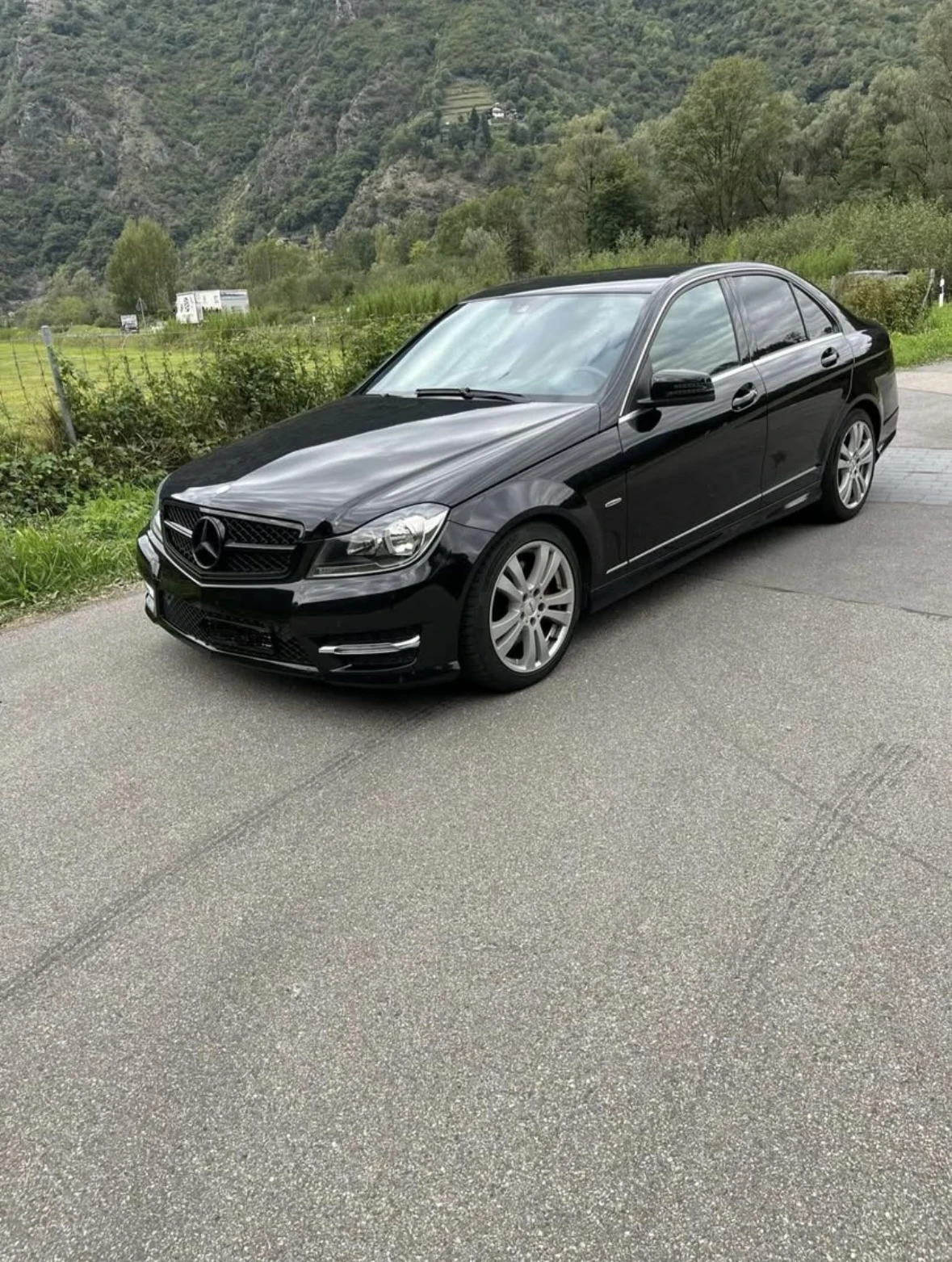 Mercedes-Benz C 350 C350i AMG 4matic FACE, снимка 2 - Автомобили и джипове - 53799463