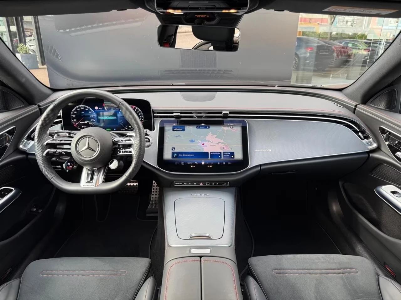 Mercedes-Benz E 53 AMG PLUG-IN HYBRID/4-MATIC/DISTRONIC/360/DIGTAL LIGHT/, снимка 8 - Автомобили и джипове - 53897983