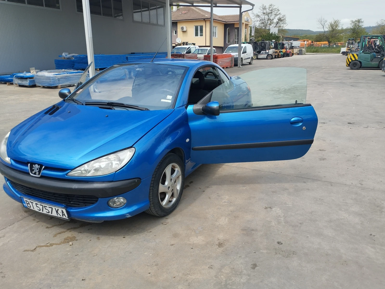 Peugeot 206 CC, снимка 13 - Автомобили и джипове - 54486163
