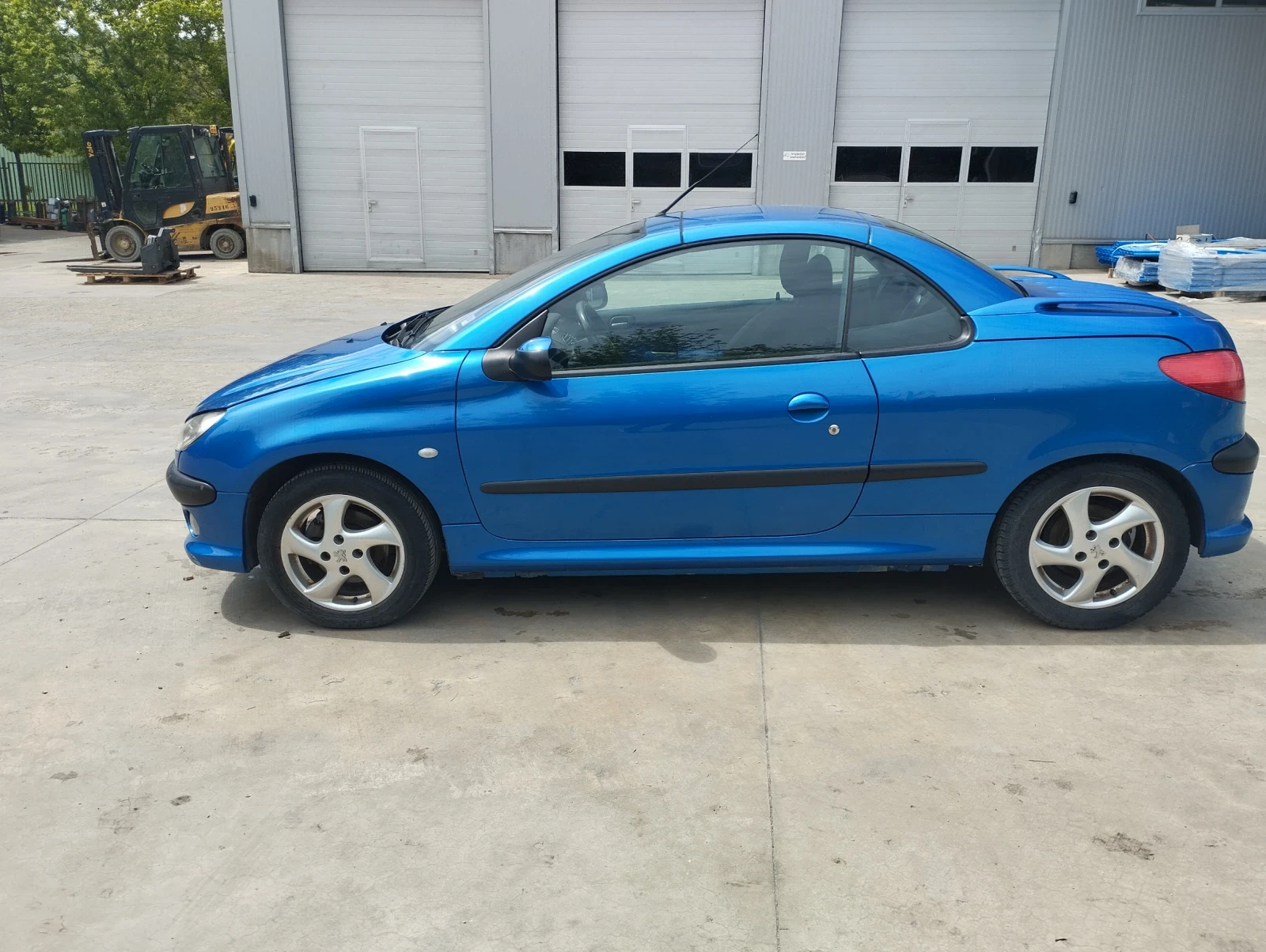 Peugeot 206 CC, снимка 8 - Автомобили и джипове - 54486163