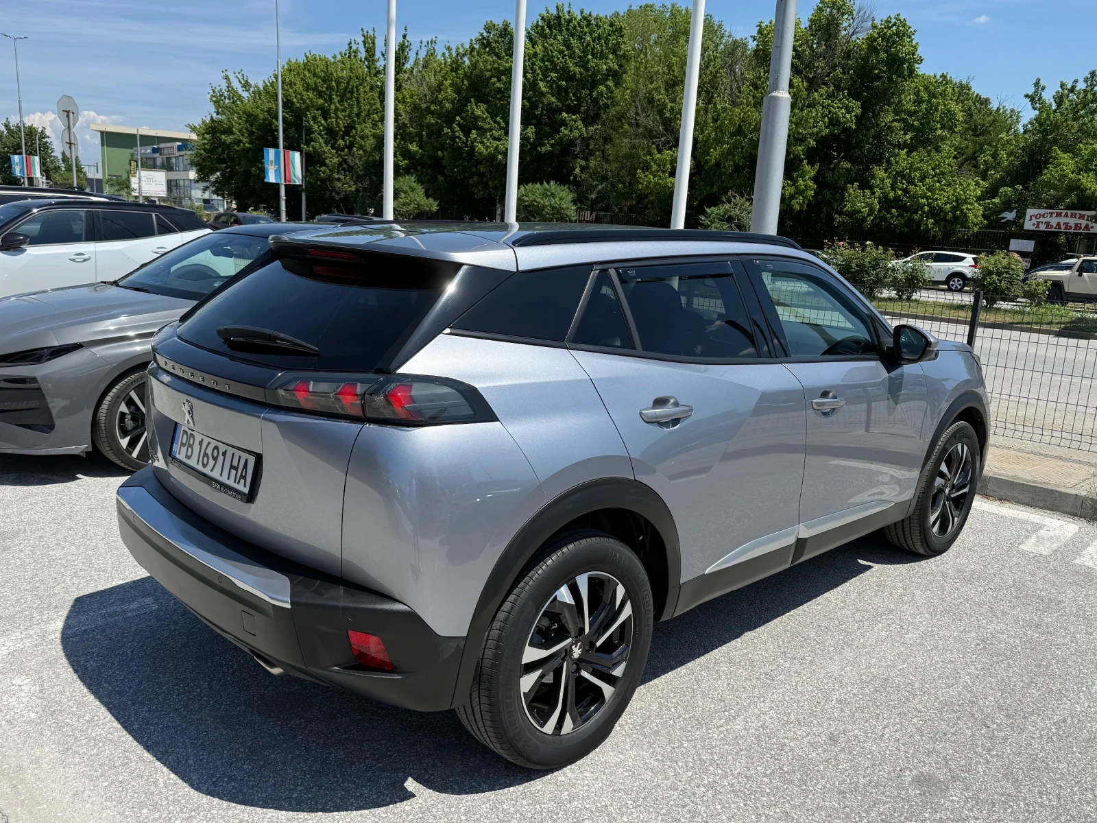 Peugeot 2008 1.5 BlueHDI 99000км, снимка 4 - Автомобили и джипове - 54818987