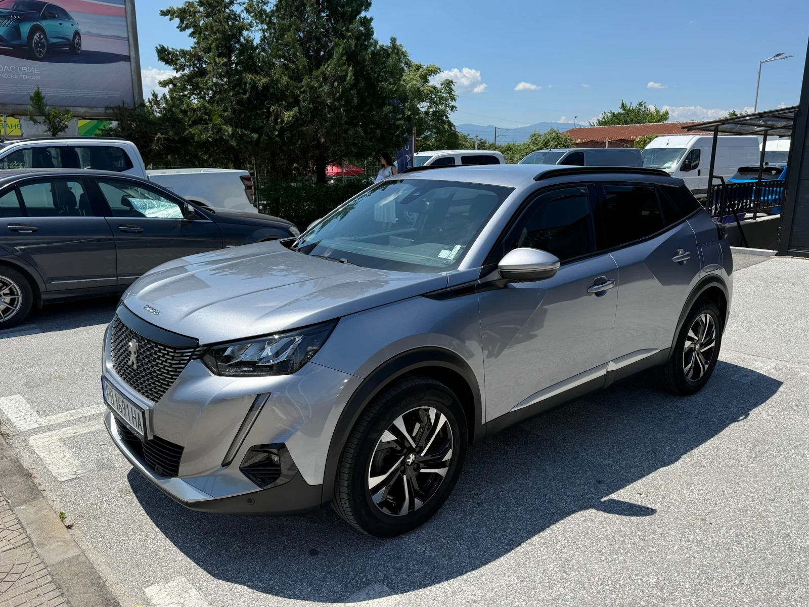 Peugeot 2008 1.5 BlueHDI 99000км, снимка 2 - Автомобили и джипове - 54818987