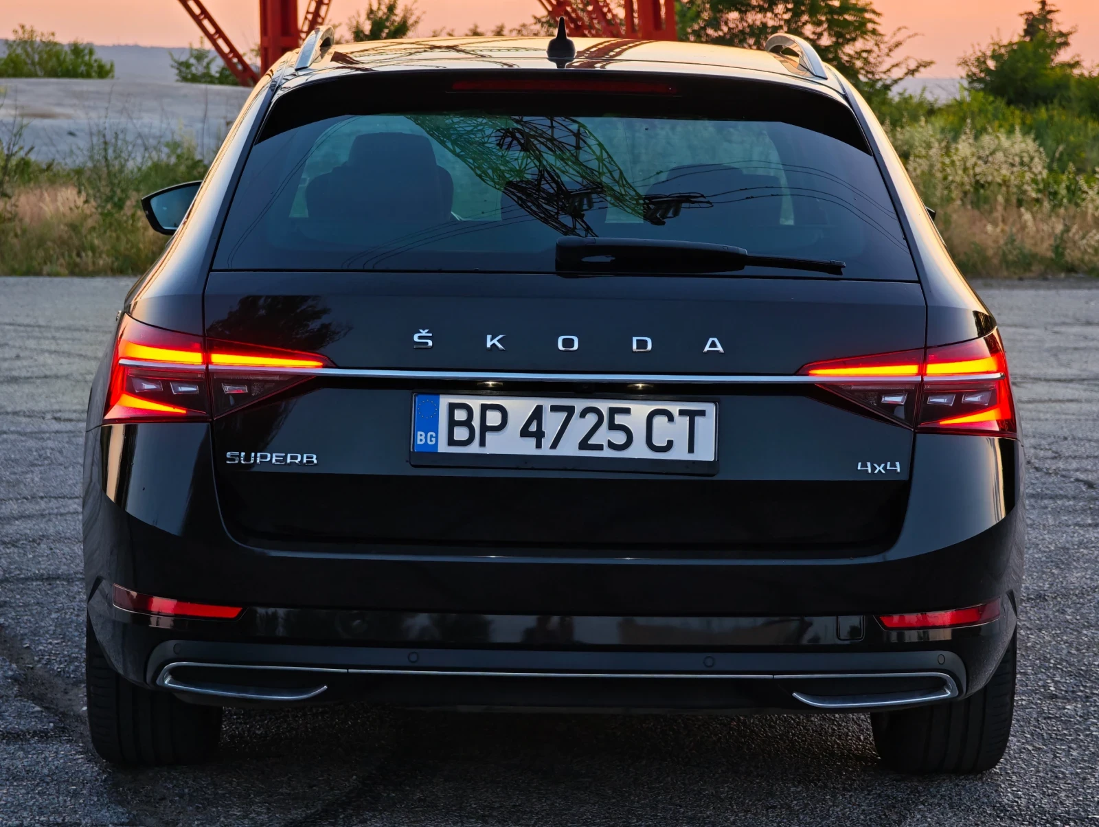 Skoda Superb L&K 200hp 4x4, снимка 7 - Автомобили и джипове - 54974291