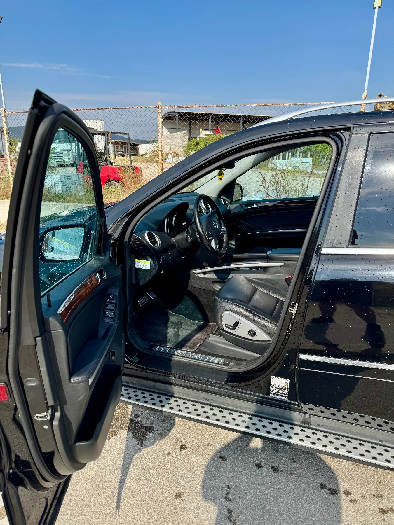 Mercedes-Benz ML 550 / 500 388 к.с.* Facelift* AMG pack* Пружини* , снимка 8 - Автомобили и джипове - 56048807