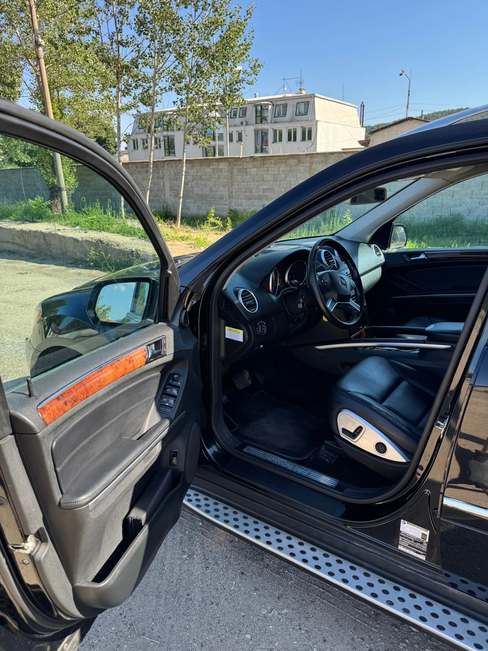 Mercedes-Benz ML 550 388 к.с., снимка 10 - Автомобили и джипове - 55084511