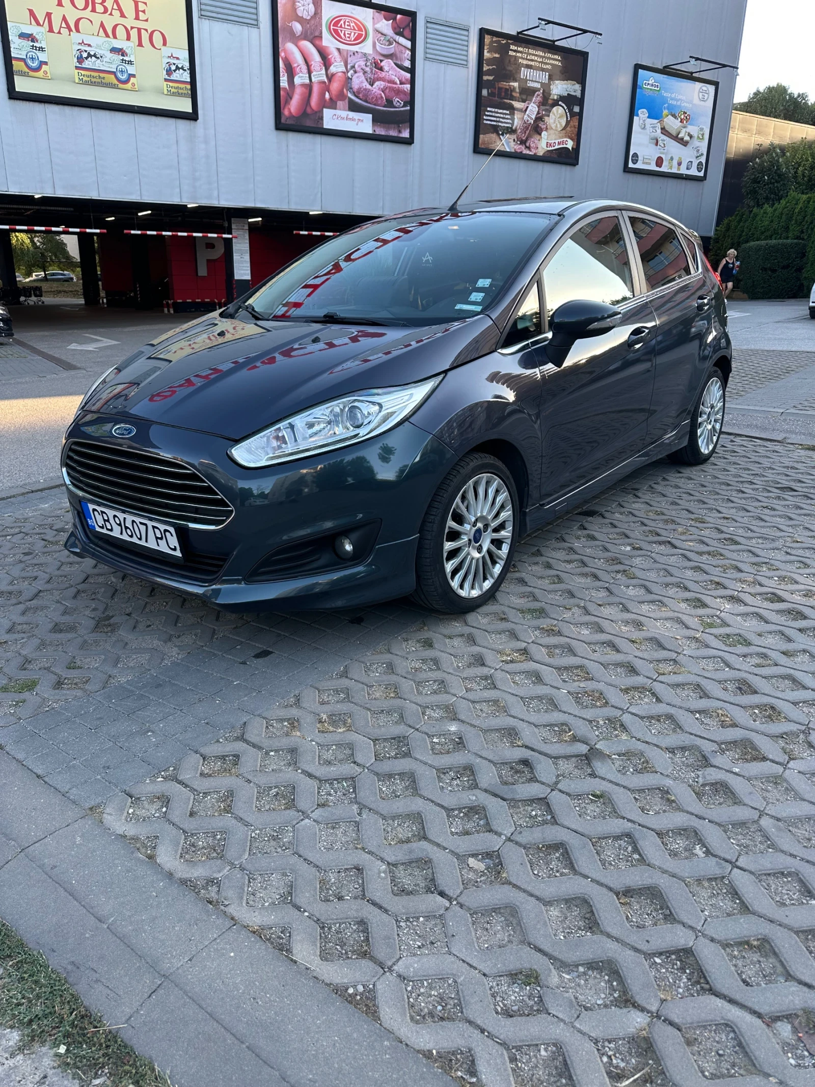 Ford Fiesta, снимка 2 - Автомобили и джипове - 55694813