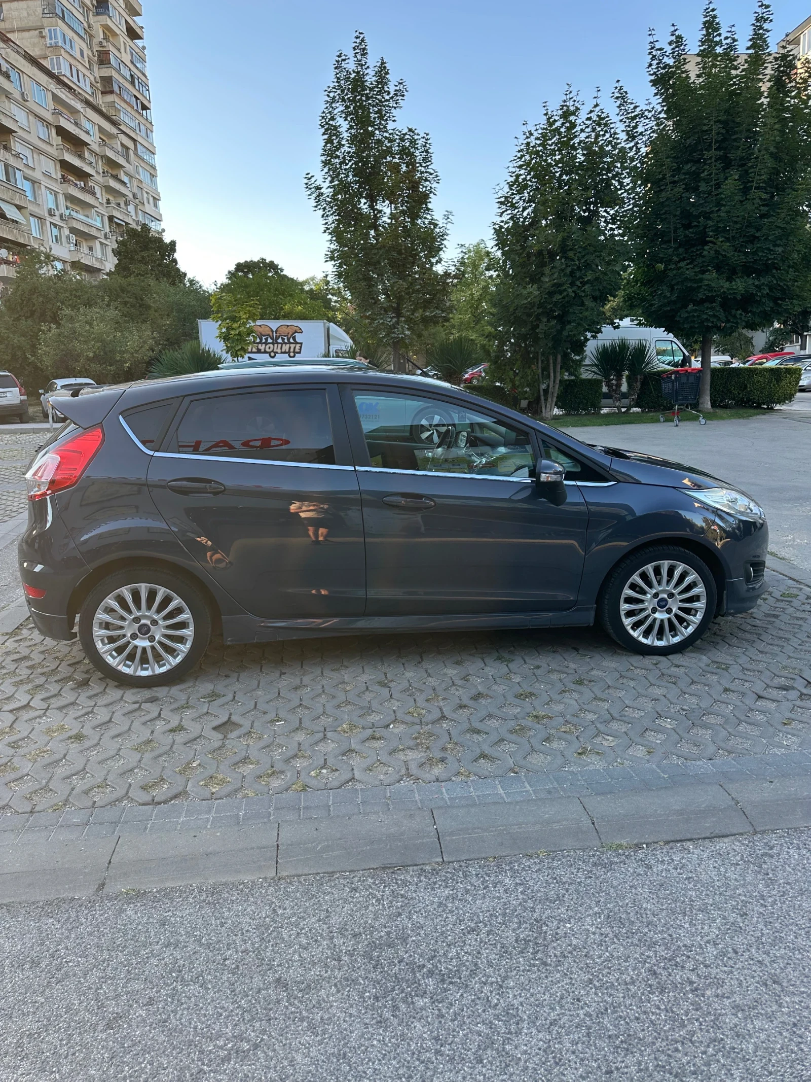 Ford Fiesta, снимка 8 - Автомобили и джипове - 55694813