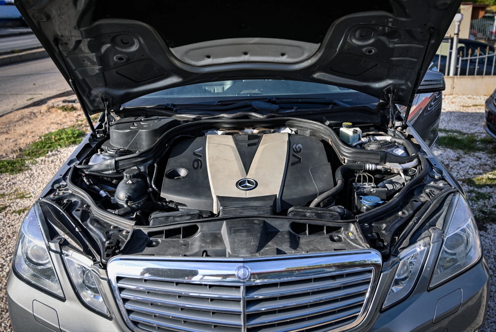 Mercedes-Benz E 350 4MATIC ELEGANCE+ , снимка 7 - Автомобили и джипове - 56183439