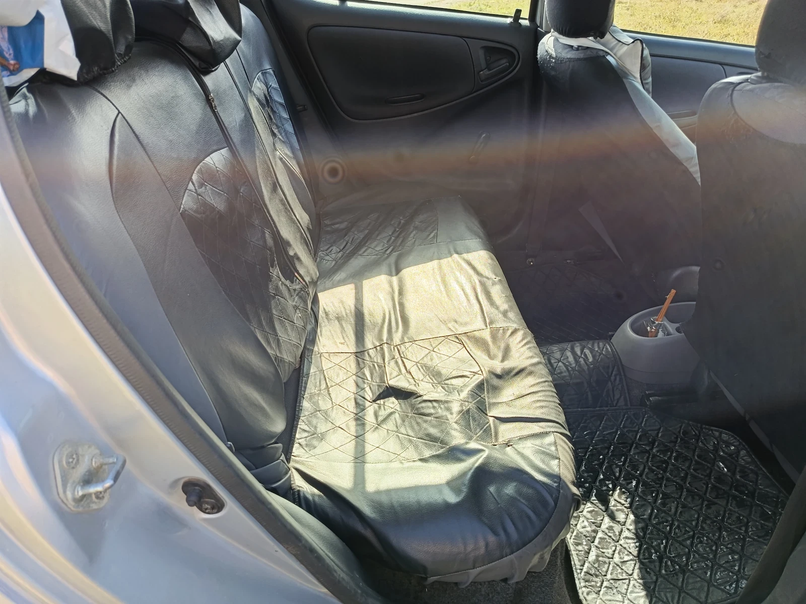 Toyota Yaris, снимка 7 - Автомобили и джипове - 56338826