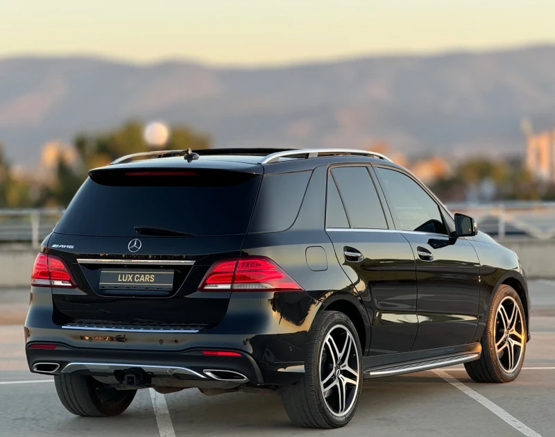 Mercedes-Benz GLE 500 -AMG-Full-Panorama-Keyless-Cam360-Distronic-, снимка 2 - Автомобили и джипове - 46840892