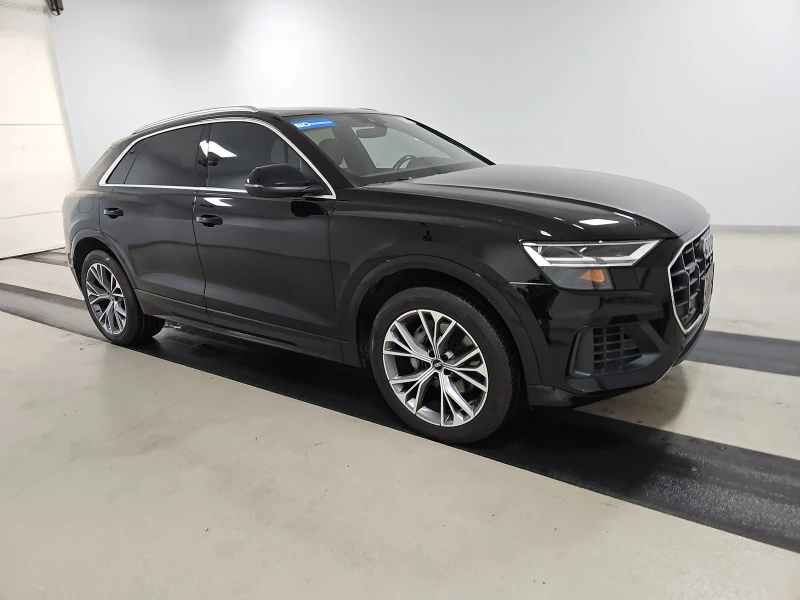 Audi Q8 QUATTRO * PREMIUM * S LINE * М.ТОЧКА * ПОДГРЕВ , снимка 2 - Автомобили и джипове - 48406357