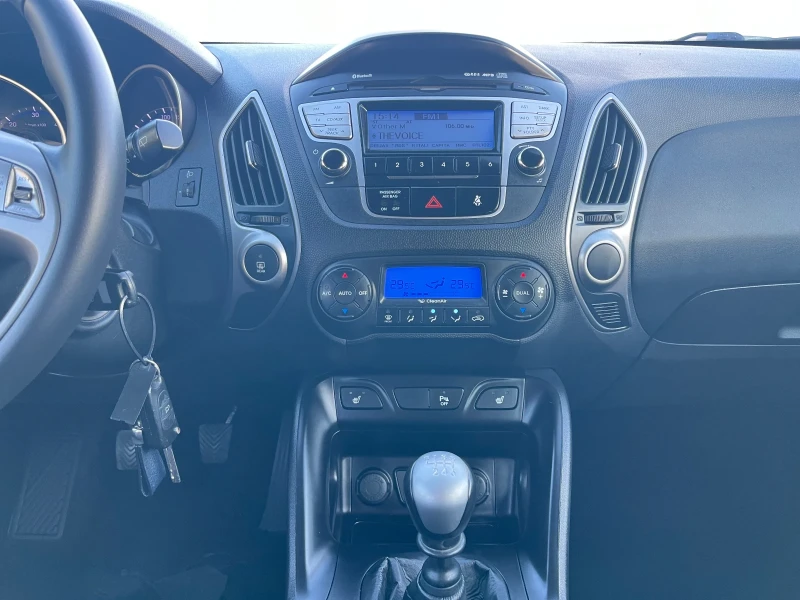 Hyundai IX35 Полу кожа, подгрев, Италия, снимка 10 - Автомобили и джипове - 52900474