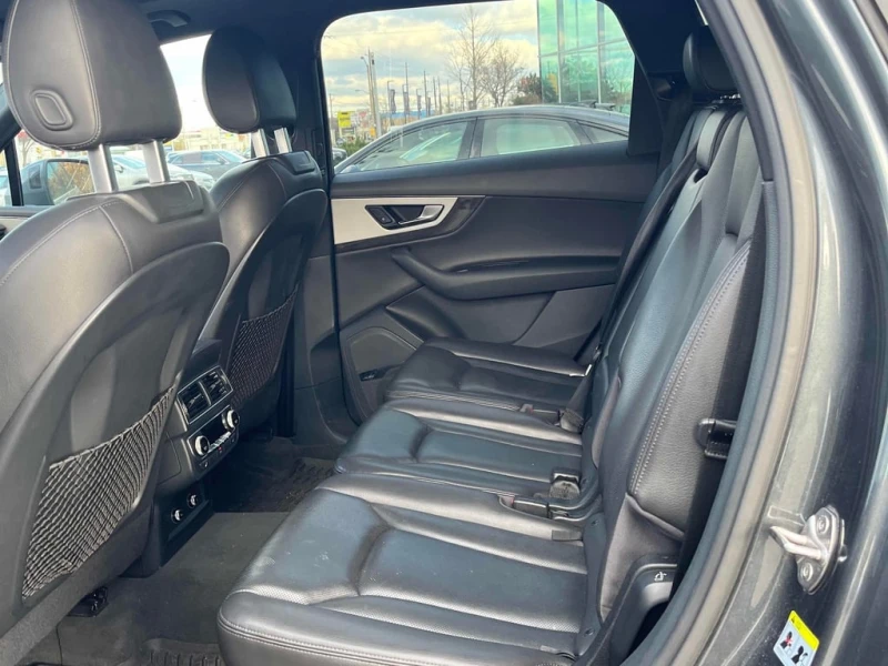 Audi Q7 * Progressiv * CARFAX * ЦЕНА ДО БГ, снимка 9 - Автомобили и джипове - 53053160