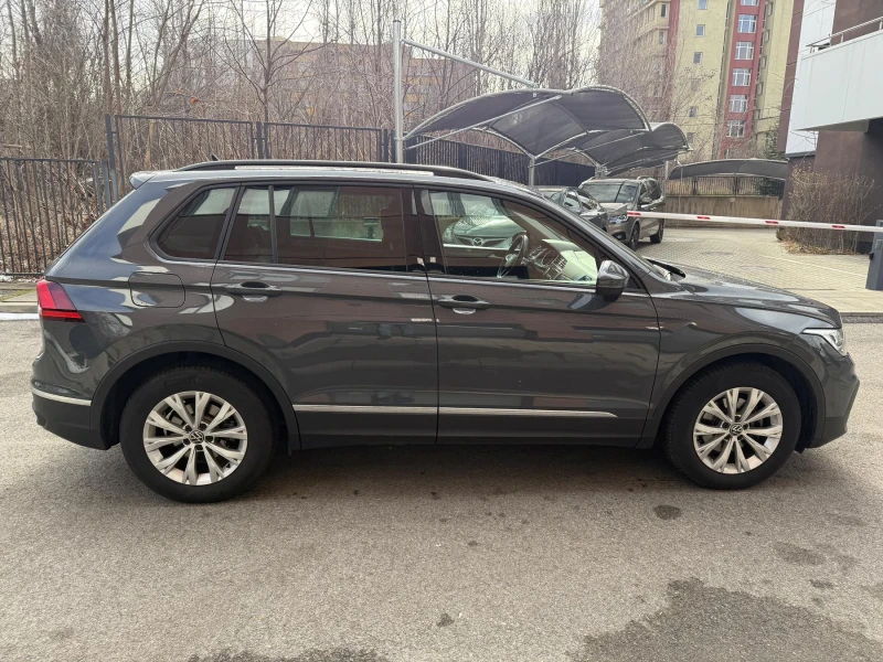 VW Tiguan Facelift, Сервизна история, 117K км, снимка 7 - Автомобили и джипове - 53096653