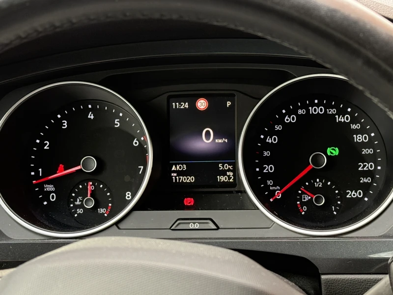 VW Tiguan Facelift, Сервизна история, 117K км, снимка 13 - Автомобили и джипове - 53096653