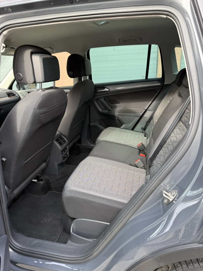VW Tiguan Facelift, Сервизна история, 117K км, снимка 10 - Автомобили и джипове - 53096653