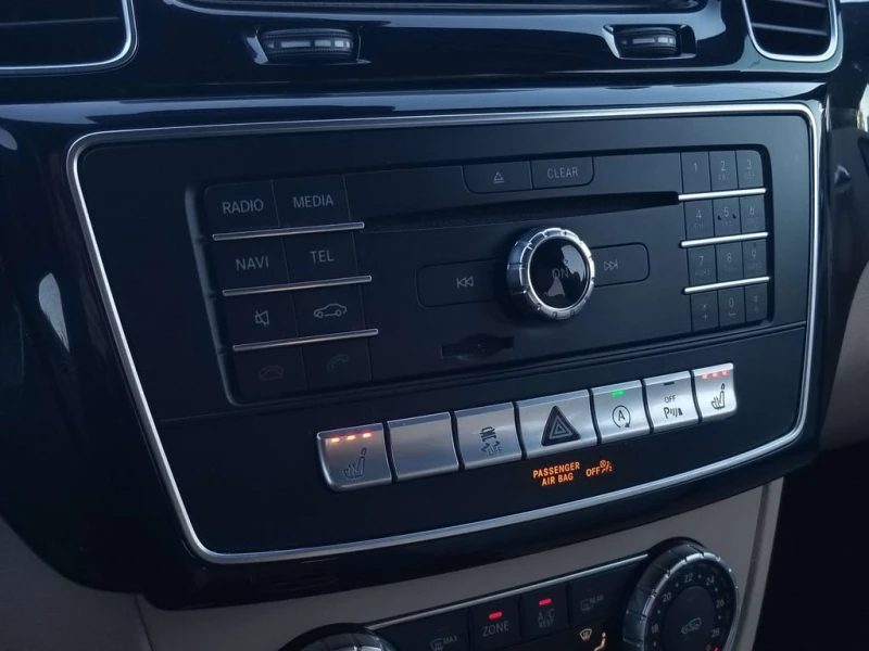 Mercedes-Benz GLE 400 * GLE400 * CARFAX * ЦЕНА ДО БГ, снимка 15 - Автомобили и джипове - 53455527